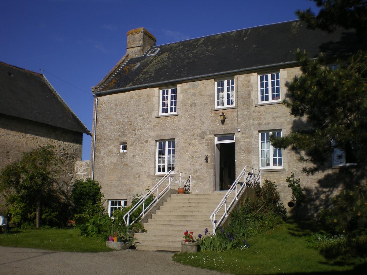 Ferme Manoir La Fiere Bed & Breakfast Sainte-Mere-Eglise Exterior photo