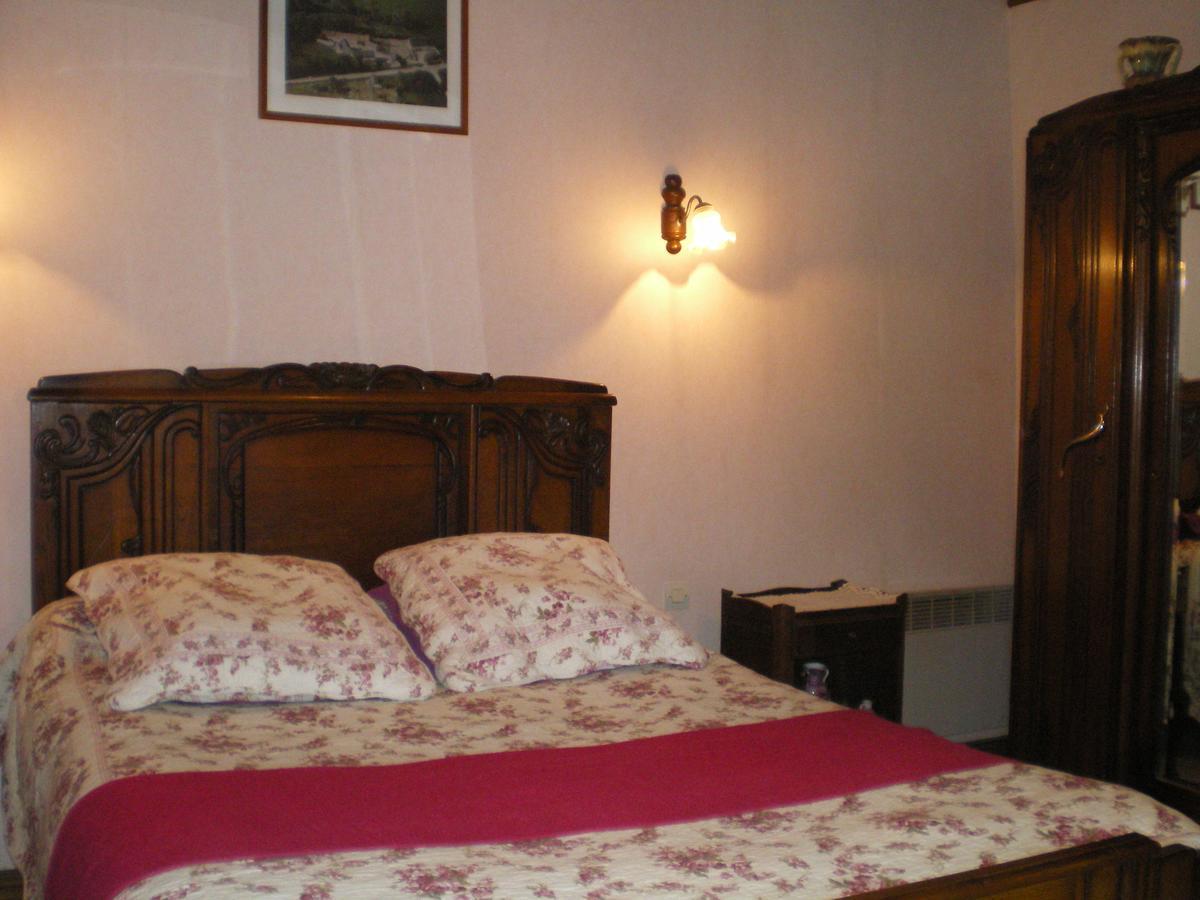 Ferme Manoir La Fiere Bed & Breakfast Sainte-Mere-Eglise Exterior photo